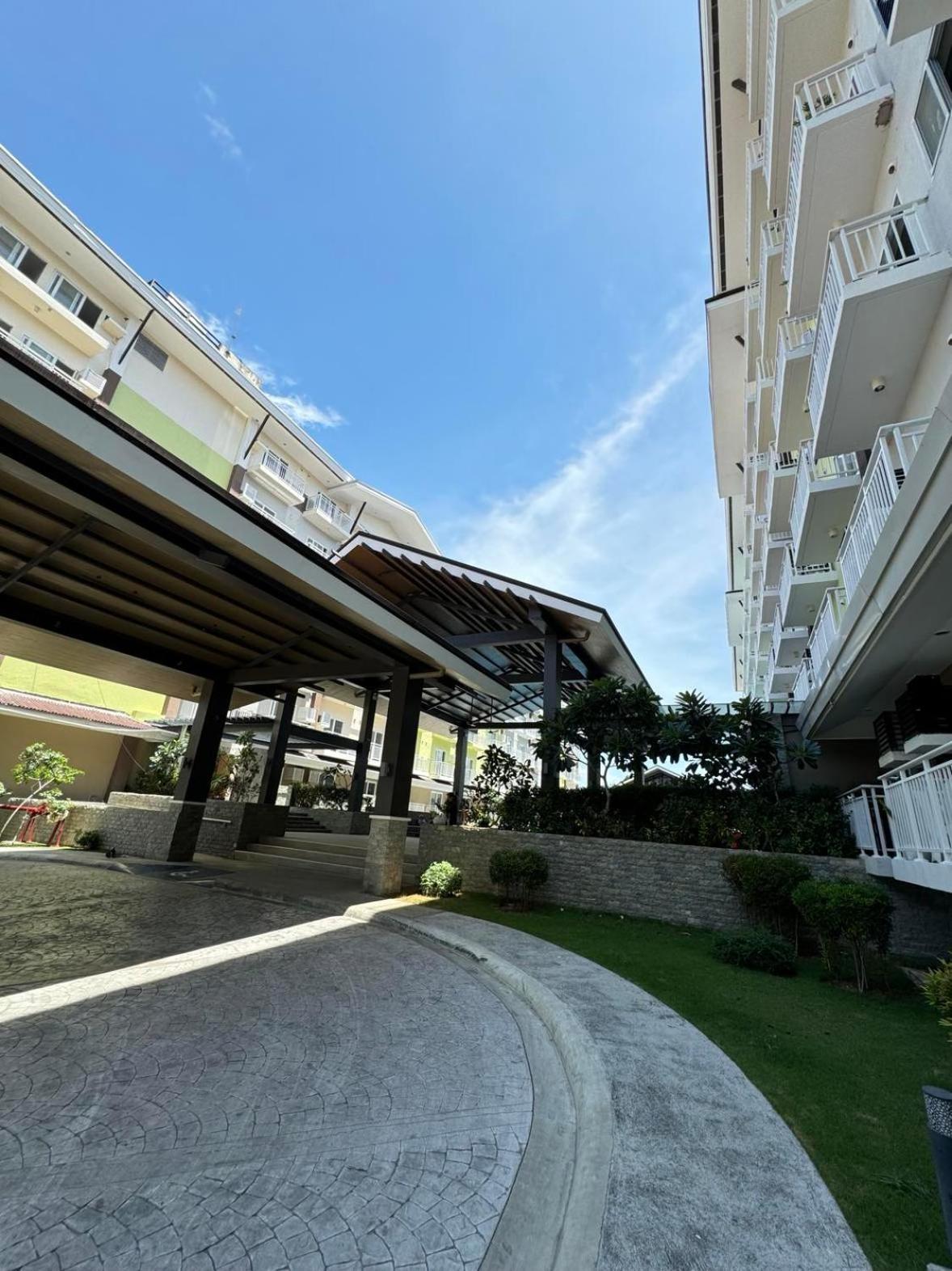 Ania Suite Room มักตัน ภายนอก รูปภาพ