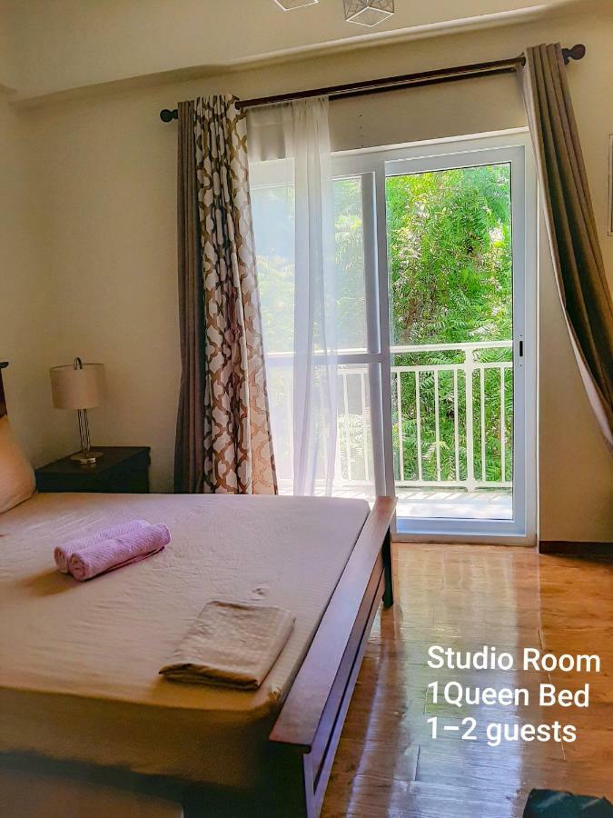 Ania Suite Room มักตัน ภายนอก รูปภาพ